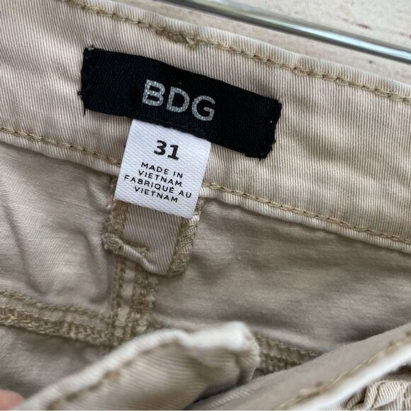 BDG MOTO SIDE ZIP SKINNY PANTS IN KHAKI - Picture 4 of 5